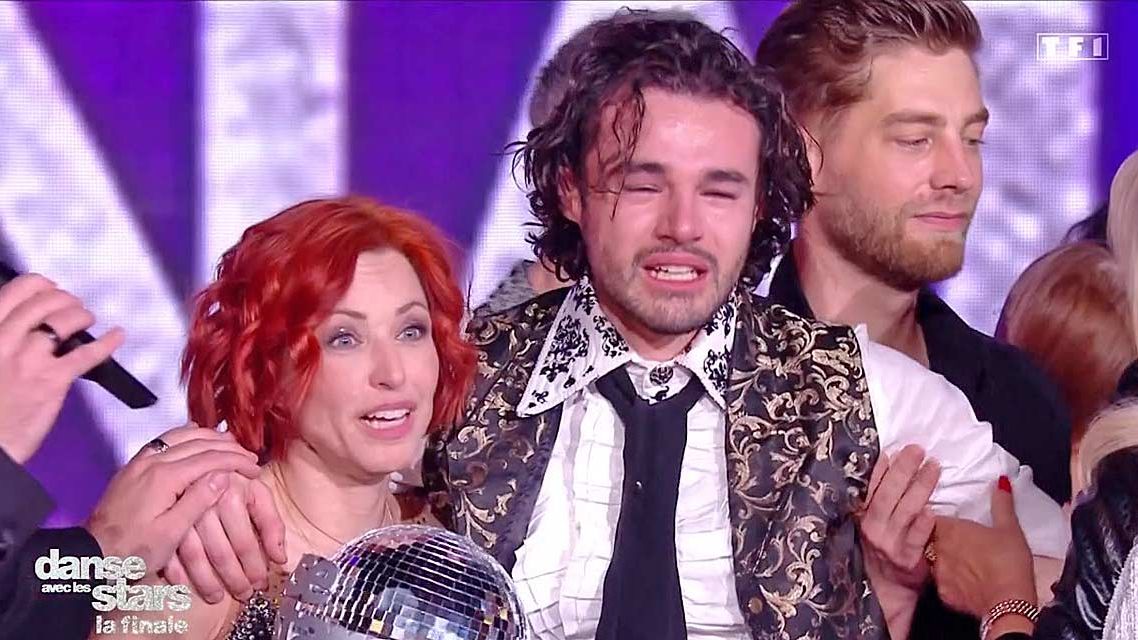 Danse avec les stars : Anthony Colette s'effondre en direct, Natasha St-Pier  sous le choc en finale | Toutelatele