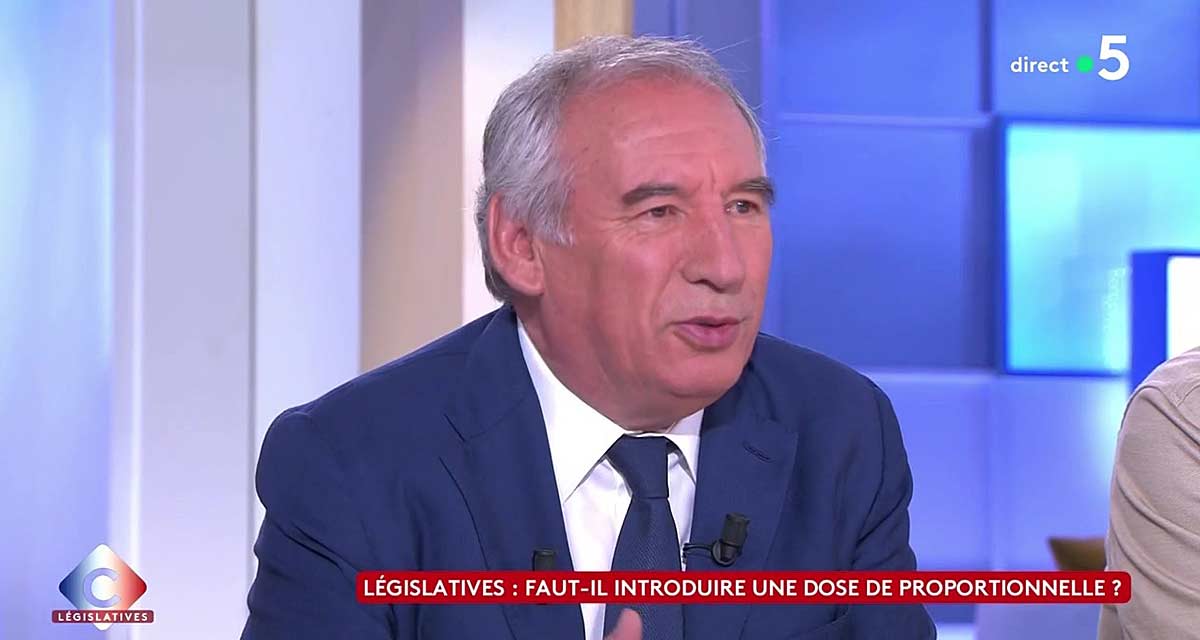François Bayrou s’écroule sur France 5