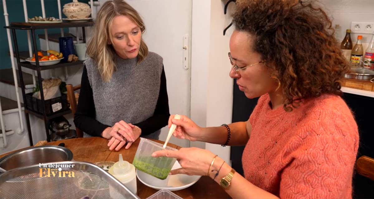 Tarte framboise-verveine de Claire Heitzler, Volaille farcie d’Hélène Darroze... Elvira Masson se régale en cuisine