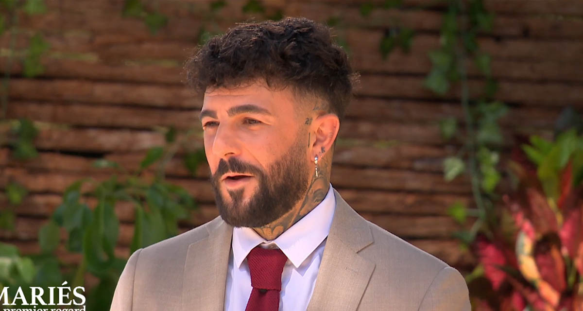 Mariés au premier regard : Le physique d’Anthony critiqué par les invités de Laury « On n’est pas bon du tout ! » (spoiler)