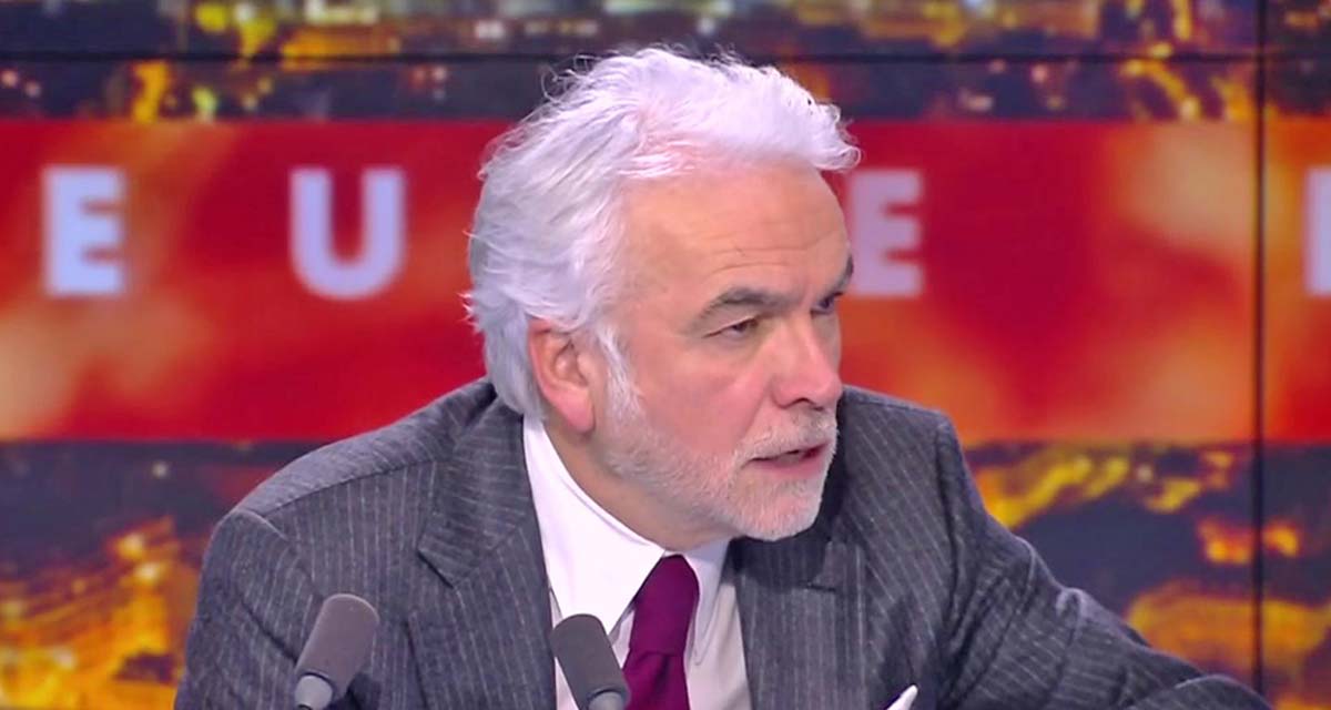 L’Heure des Pros : « Il nous prend pour des imbéciles ! » Pascal Praud à bout de nerfs sur CNews