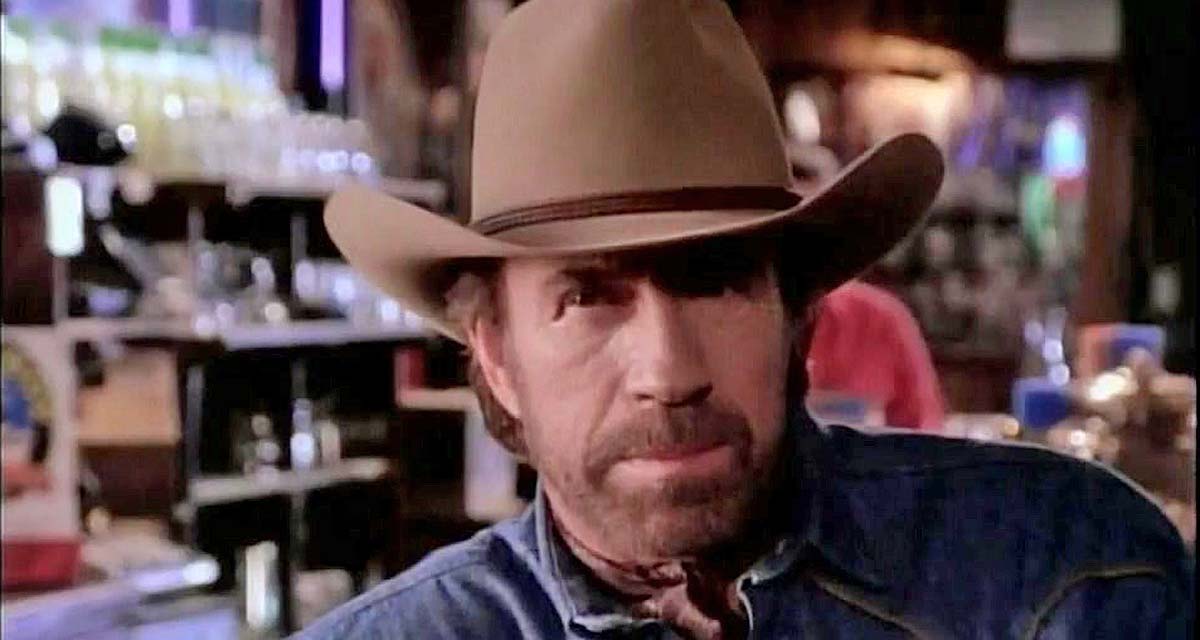 Walker Texas Ranger : Chuck Norris arrêté en plein succès sur TMC