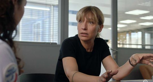 Demain nous appartient (spoiler) : cette nouvelle intrigue policière qui va secouer le commissariat… Les révélations de Julie Debazac (Aurore) 