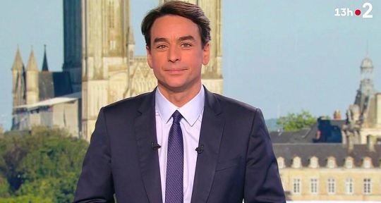 Julian Bugier : Sa femme débarque en direct au JT