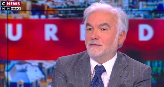 L’Heure des Pros : Pascal Praud hurle sur Gilles-William Goldnadel, accusations sur CNews