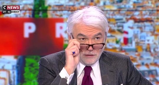 L’heure des pros : Pascal Praud forcé d’interrompre son émission sur CNews