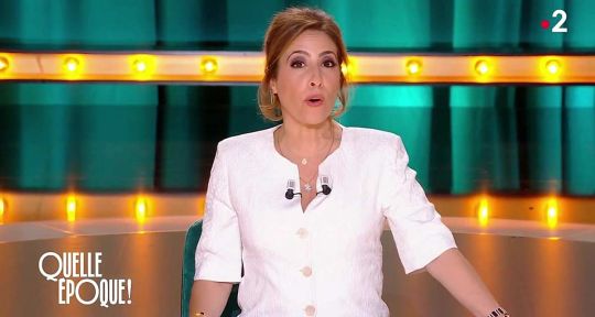 Léa Salamé : pourquoi elle a tout gagné après le départ de Christophe Dechavanne dans Quelle époque