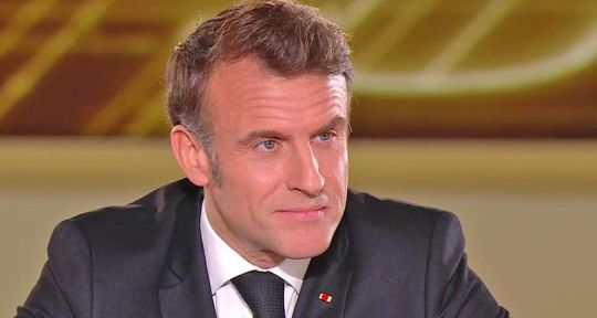 Emmanuel Macron s’écroule sur France 2